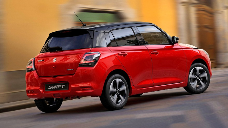 Новый Suzuki Swift выходит на рынок: гибридный довесок, вариатор и полный привод