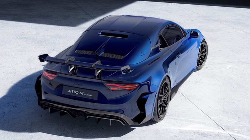 Почти суперкар: новая топ-версия R Ultime купе Alpine A110 за 330 000 евро