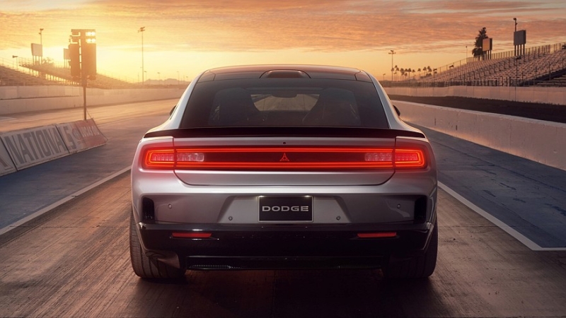 Технология мечты: Dodge Charger Daytona получит твердотельную батарею в 2026 году