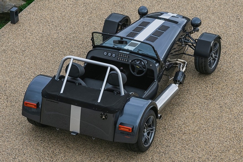 Родстер Seven CSR Twenty стал самым дорогой моделью в гамме компании Caterham